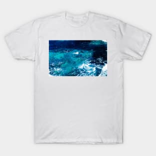 Ocean blue waves T-Shirt